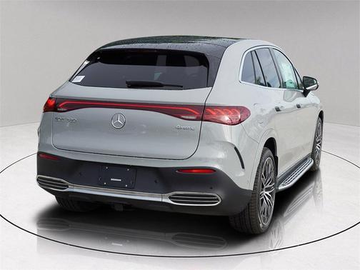 2026 Mercedes-Benz EQE 320 Base 4MATIC