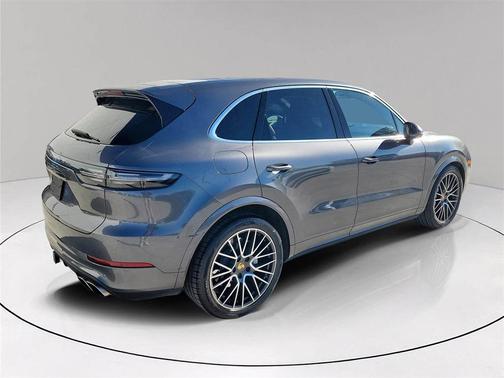 2020 Porsche Cayenne Turbo