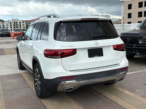 2022 Mercedes-Benz GLB 250 Base