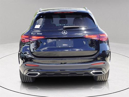 2025 Mercedes-Benz GLC 300 Base