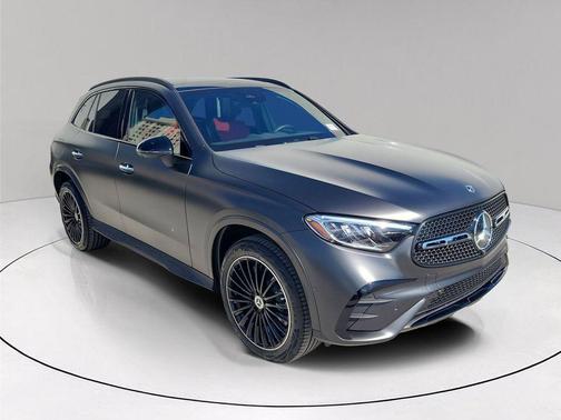 2026 Mercedes-Benz GLC 300 Base