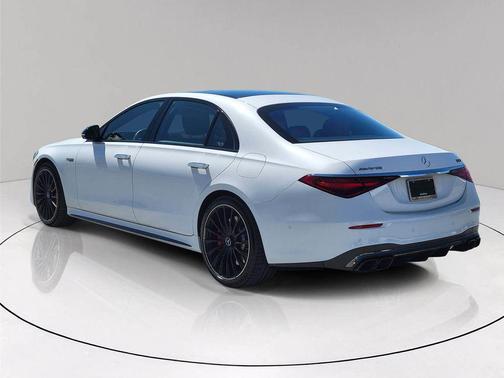 2025 Mercedes-Benz AMG S 63 E Base