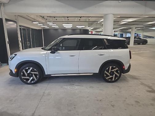 2025 MINI Countryman S