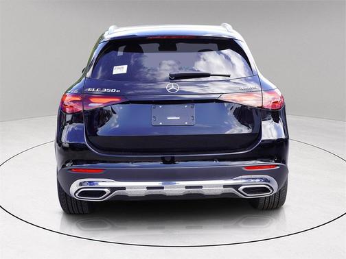 2025 Mercedes-Benz GLC 350e Base 4MATIC