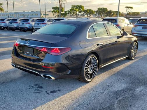 2026 Mercedes-Benz E-Class E 350