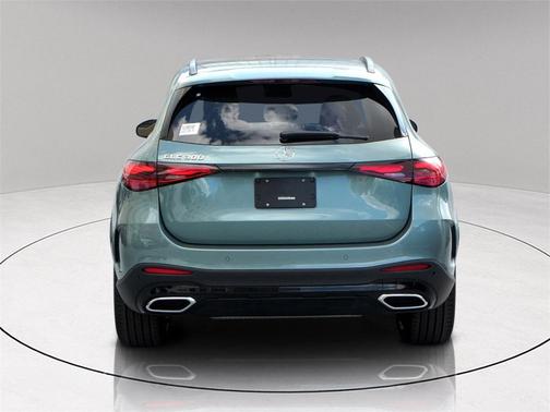 2026 Mercedes-Benz GLC 300 Base