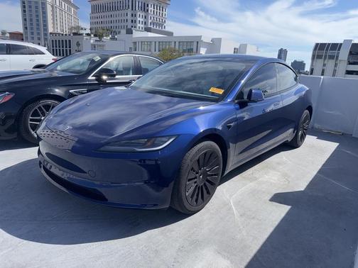 2025 Tesla Model 3 Long Range