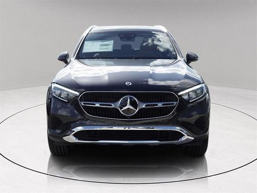 2026 Mercedes-Benz GLC 300 Base