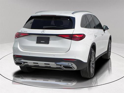 2023 Mercedes-Benz GLC 300 Base