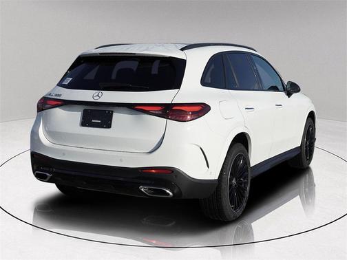 2026 Mercedes-Benz GLC 300 Base
