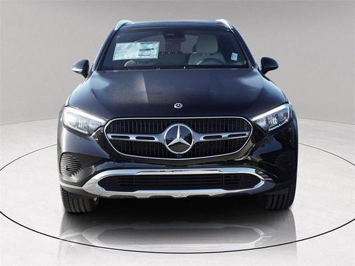 2026 Mercedes-Benz GLC 300 Base