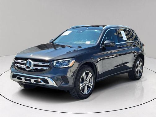 Graphite Gray Metallic 2022 Mercedes-Benz GLC 300 Base