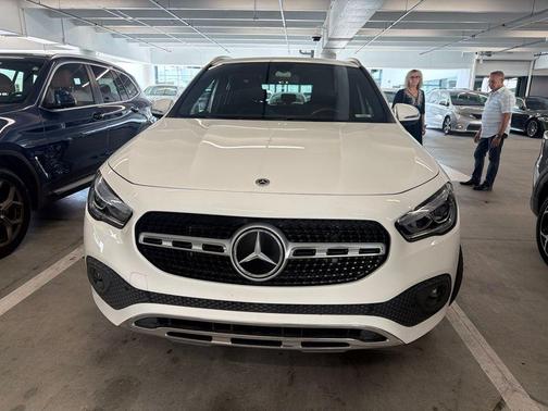 Polar White 2022 Mercedes-Benz GLA 250 Base