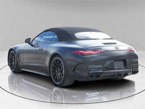 2022 Mercedes-Benz AMG SL 63 Base
