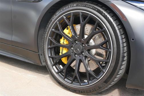 2022 Mercedes-Benz AMG SL 63 Base