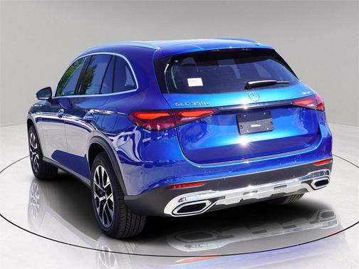 2025 Mercedes-Benz GLC 350e Base 4MATIC