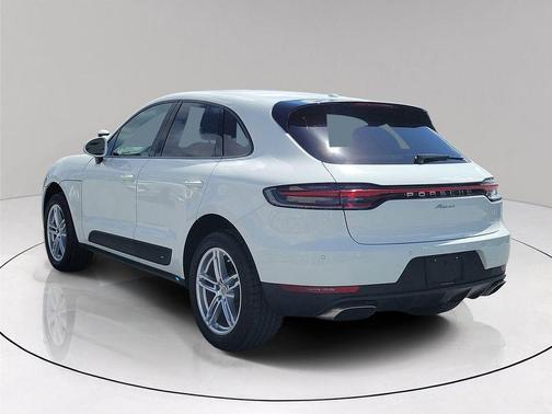 White 2020 Porsche Macan Base