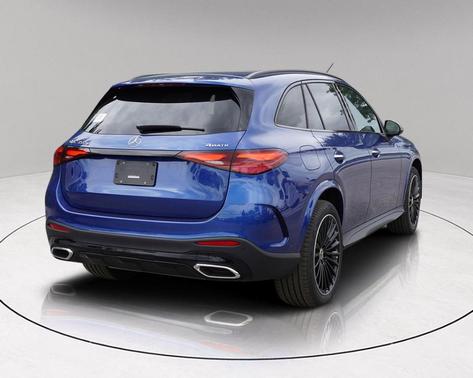 2025 Mercedes-Benz GLC 350e Base 4MATIC