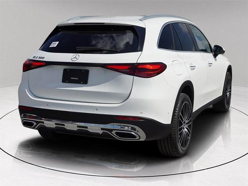 2025 Mercedes-Benz GLC 300 Base
