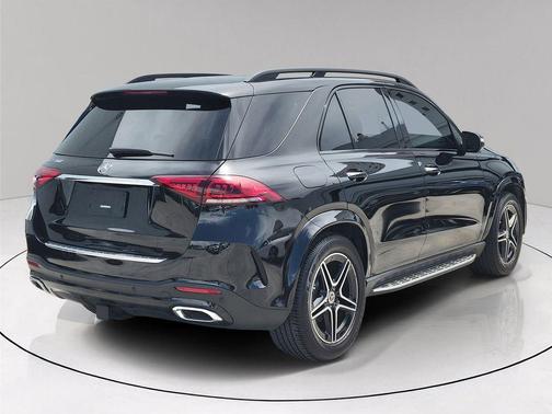 Polar White 2022 Mercedes-Benz GLE 350 Base