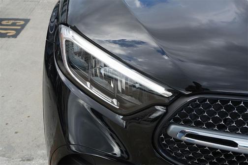 2026 Mercedes-Benz GLC 300 Base 4MATIC