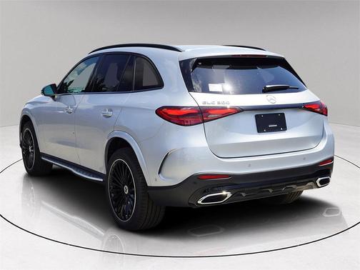 2025 Mercedes-Benz GLC 300 Base