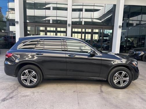 2022 Mercedes-Benz GLC 300 Base