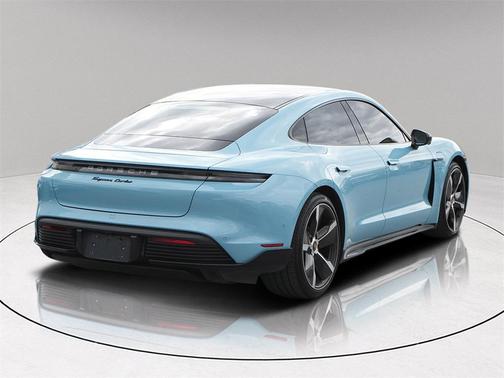 2020 Porsche Taycan Turbo