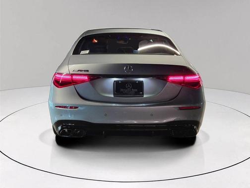 2026 Mercedes-Benz AMG S 63 E Base