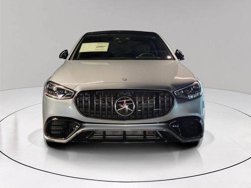 2026 Mercedes-Benz AMG S 63 E Base