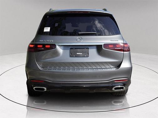 2026 Mercedes-Benz GLS 450 4MATIC