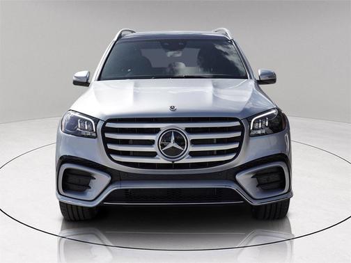 2026 Mercedes-Benz GLS 450