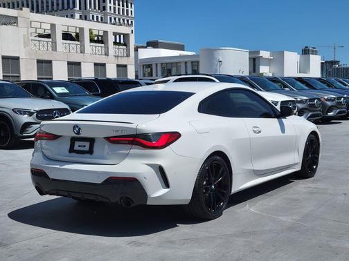 Alpine White 2024 BMW 430 i
