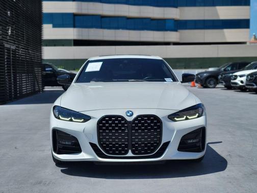 Alpine White 2024 BMW 430 i