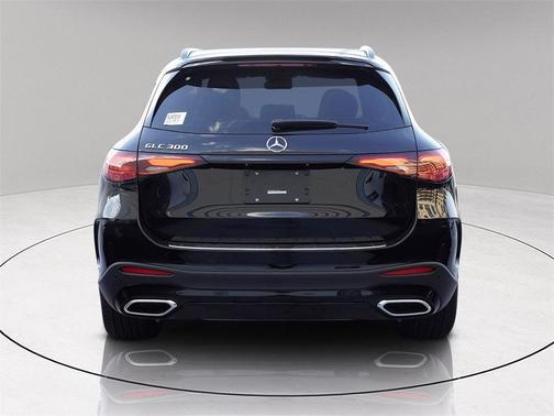 2026 Mercedes-Benz GLC 300 Base