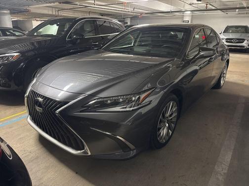 Gray 2023 Lexus ES 300h Ultra Luxury