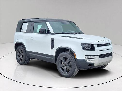 2023 Land Rover Defender SE