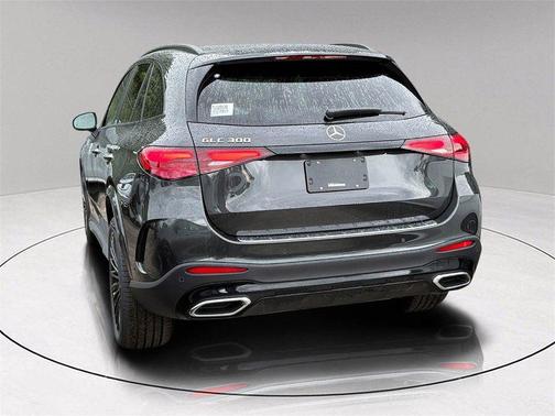 2026 Mercedes-Benz GLC 300 Base