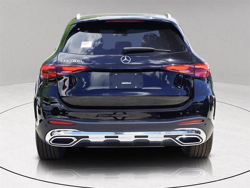 2025 Mercedes-Benz GLC 300 Base