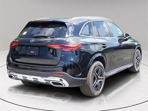 2025 Mercedes-Benz GLC 300 Base