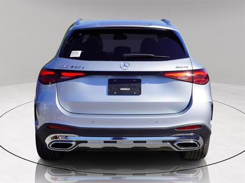 2025 Mercedes-Benz GLC 350e Base 4MATIC