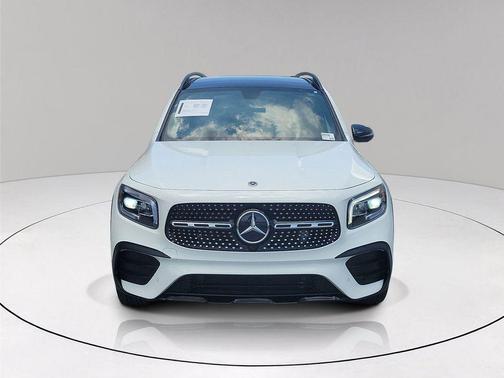 Polar White 2023 Mercedes-Benz GLB 250 Base