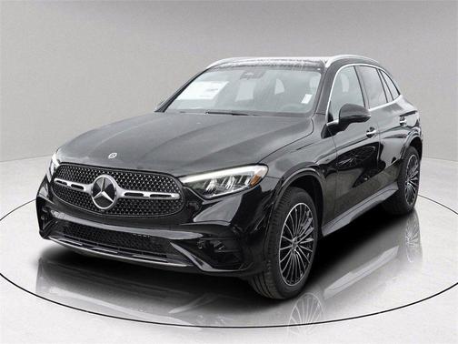 2026 Mercedes-Benz GLC 300 Base