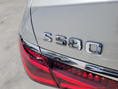 2023 Mercedes-Benz S-Class S 580 4MATIC