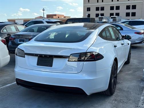 2023 Tesla Model S BASE