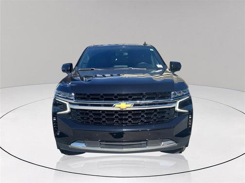 2022 Chevrolet Suburban LS