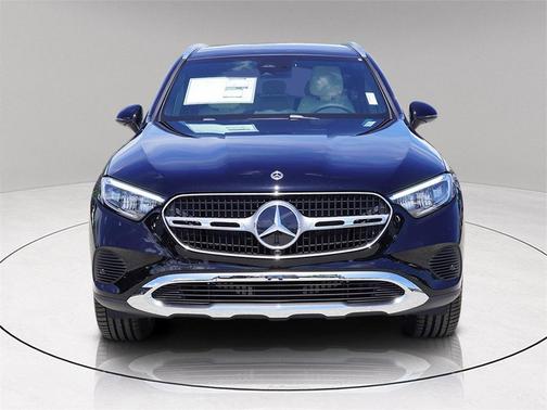 2026 Mercedes-Benz GLC 300 Base