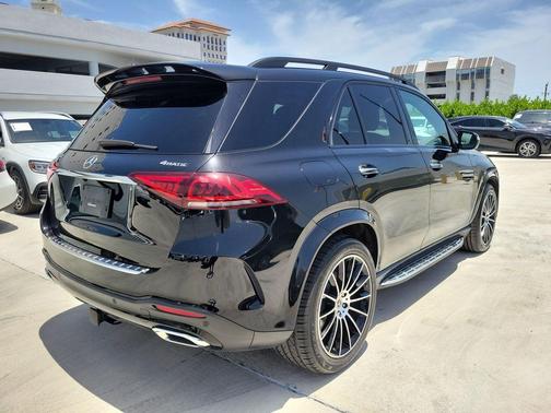 Black 2023 Mercedes-Benz GLE 450 4MATIC