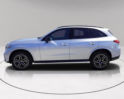 2025 Mercedes-Benz GLC 300 Base