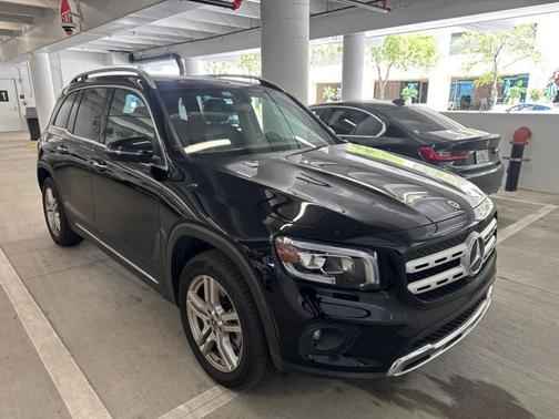 Midnight Black 2022 Mercedes-Benz GLB 250 Base
